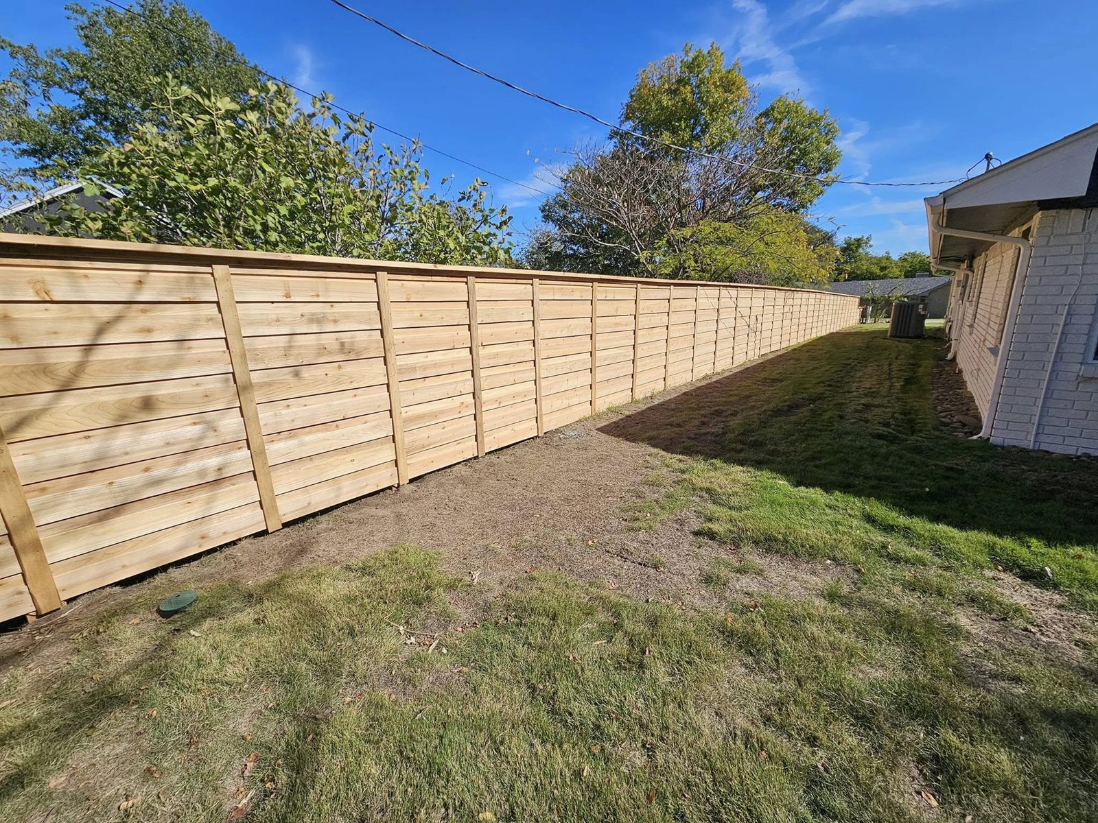 Horizontal cedar fence installed in Fort Worth, TX